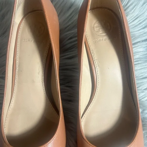 Tory Burch Janey 50mm Royal Tan Leather Pump Size 6